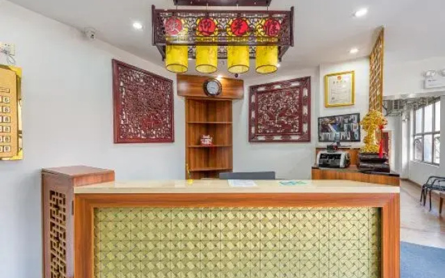Guangjuyuan Fashion Hotel (Nanning East Railway Station)