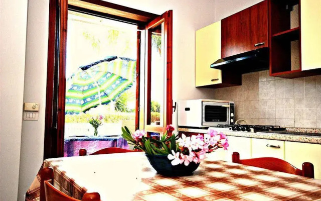 Fondachello Beach House 1