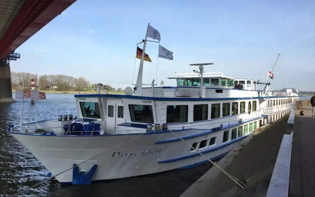 MS Poseidon