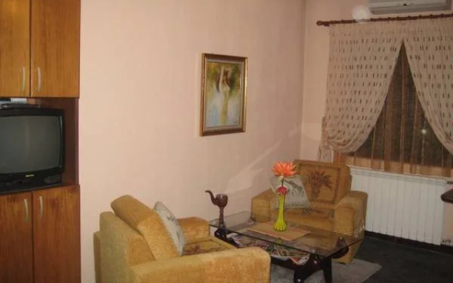 Drini Hotel