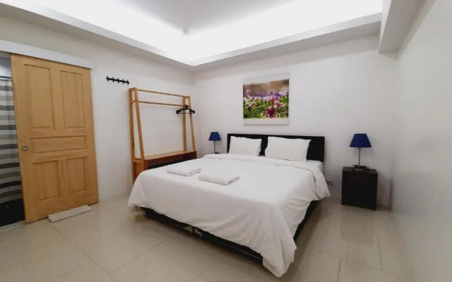 City Plaza Nana Hotel (SHA Extra Plus)