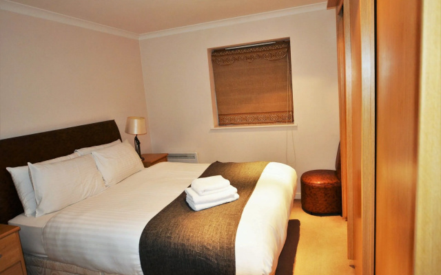 Zen Apartments - Docklands