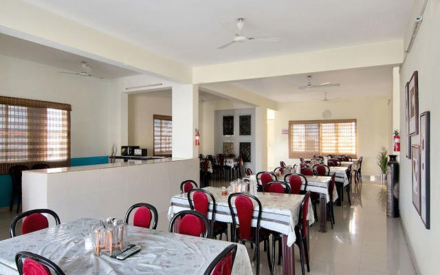 OYO 12458 SilverKey Madhapur
