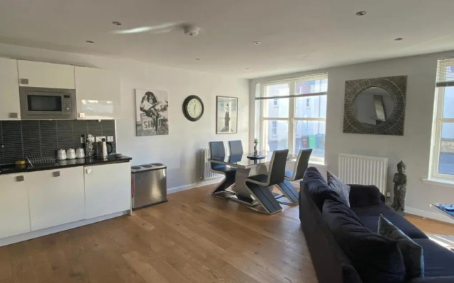 Maltings Apartment - Spacious 2 Bed Ground Floor Apartment