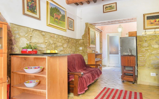 Amazing Apartment in Chianni With 1 Bedrooms and Wifi