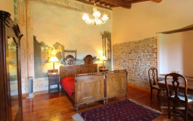 Villa in San Venanzo With Pool and Sauna