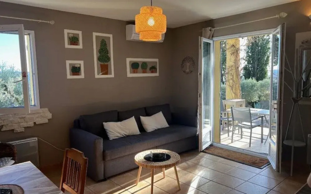Le Mas Du Cadranier Chambre Dhôtes Forcalquier