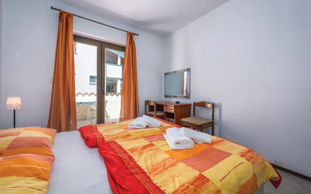 Awesome Home in Rovinj With Wifi and 6 Bedrooms