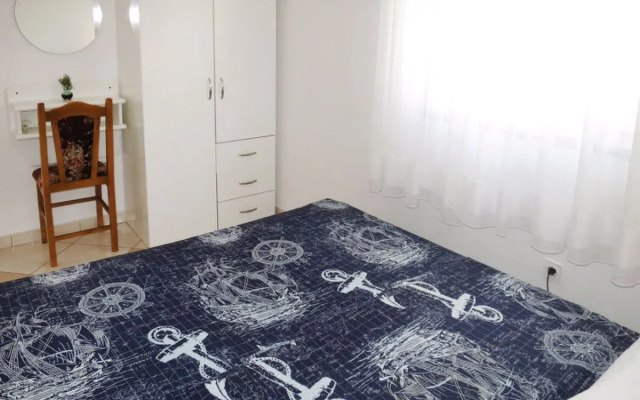 Apartment Yellow Maslenica