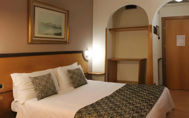 Hotel Tevere