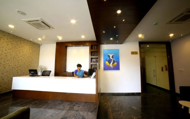 OYO 11308 Benhur Pride Hotel