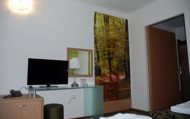 Green Hisar Hotel