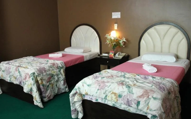 Hotel Camila 1