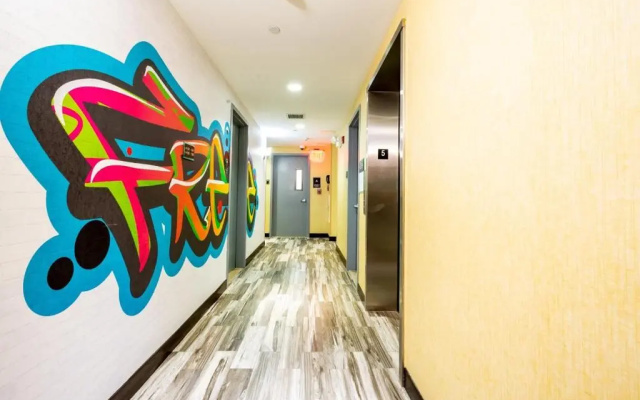 Airport Plaza Hotel JFK Airport