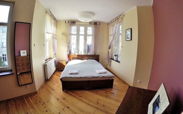Отель Victus Apartament Etna Сопот комната для гостей