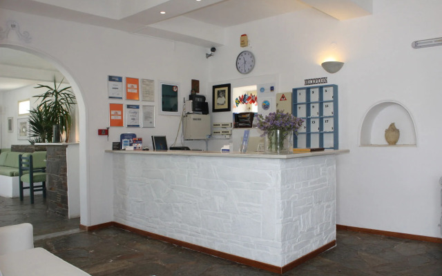 Naoussa Hotel Paros by Booking Kottas