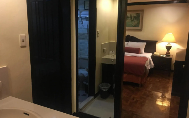 Lourdes Family Suites Makati powered by Cocotel