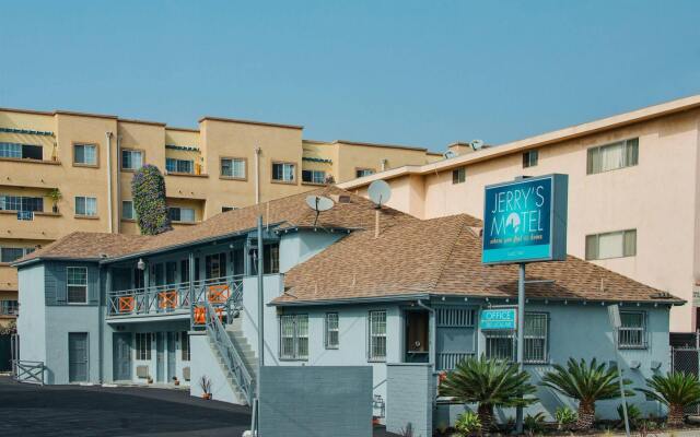 Отель Jerry's Motel вид на фасад