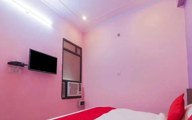 OYO Flagship Hotel Shivam Palace