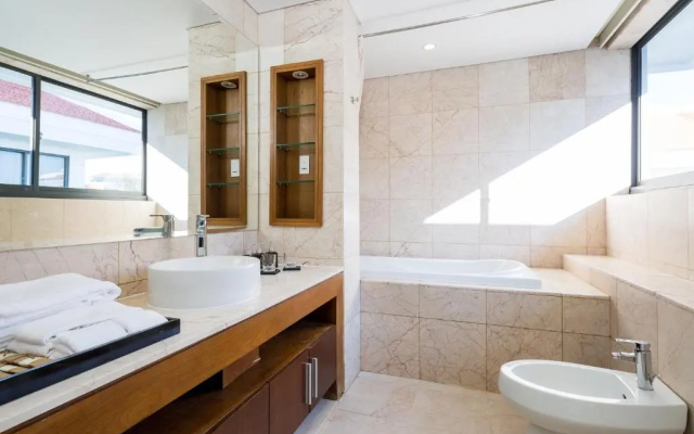 Wonderful Danatrip Beach Villas