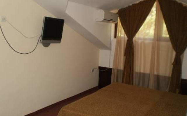 Balkan Hotel