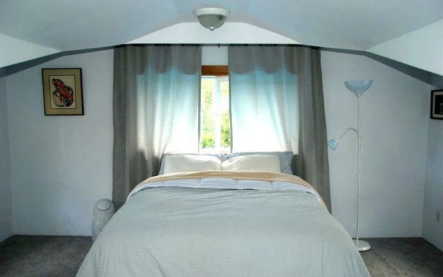 The Sleeping Beauty Cabin