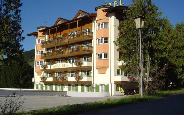 Harmony Hotel Sonnschein In Hopfgarten Im Brixental Austria - 