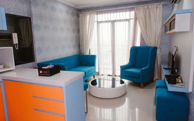 Elegant Hampton's Park Apartment near Pondok Indah Mall