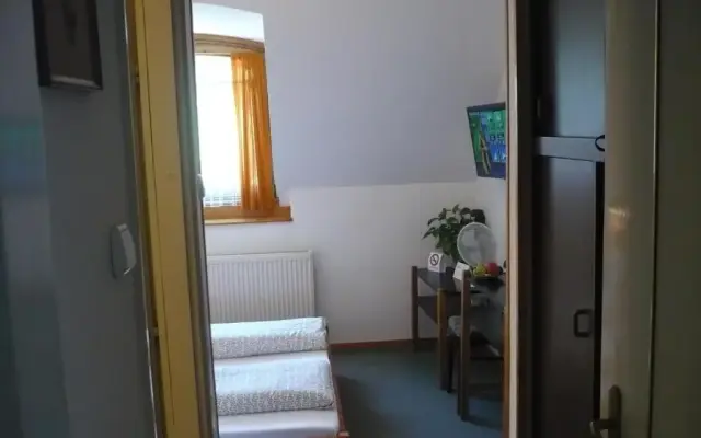 Keszi Panzió
