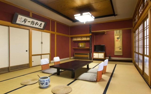 Motoyu Ishiya