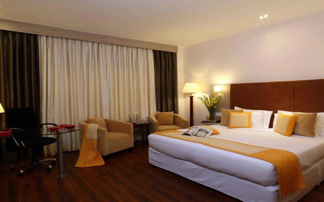 Nidhivan Sarovar Portico Vrindavan