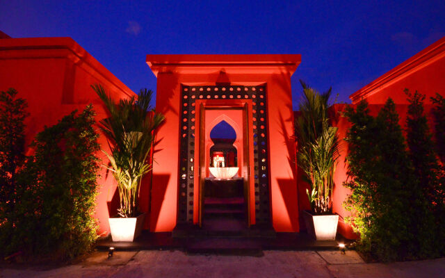 Отель The Kiri Villas Resort вид на фасад