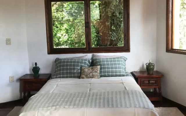 Pet Friendly Casa Studio in the Woods
