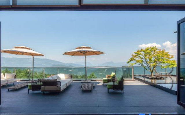 Hexu Yanju Homestay