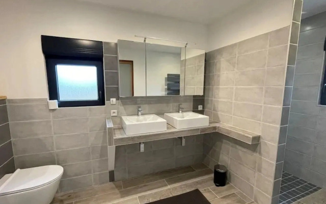 Premium Holiday Home Close to the Coast