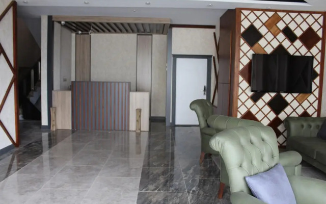 Sweet Home Alhamra
