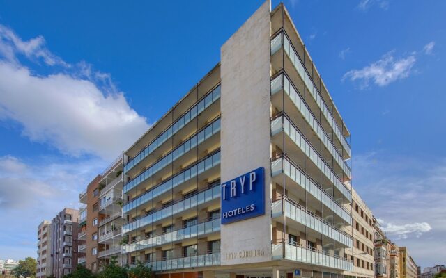 TRYP Córdoba Hotel вид на фасад