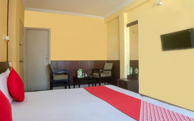 Hotel Comfort Home by OYO