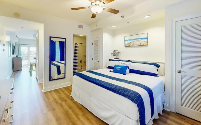 Carillon Beach Inn 310