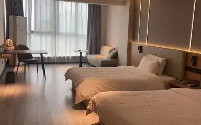 Yilai Xuzhou Suining Qingnian Road Hotel