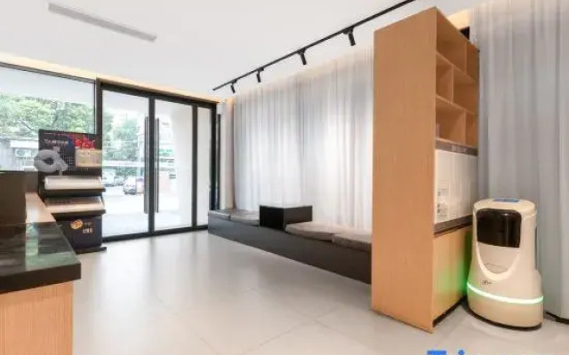 Homeinn Selected Hotel (Shanghai Train Station Zhongxing Road Subway Station)