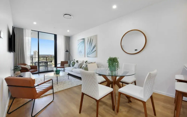 Surfers Paradise 2-bed Flat With Luxury Amenities