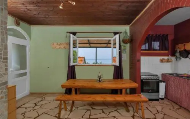 Holiday home Duje