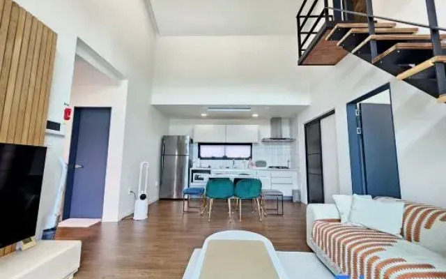 Hansaleoli Stay