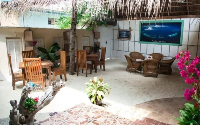 Rasdhoo Island Inn