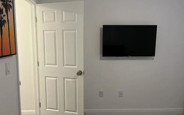 Cozy Lehigh Extended Stay