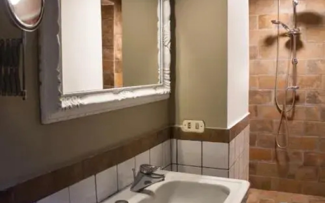 Marunnella Suites