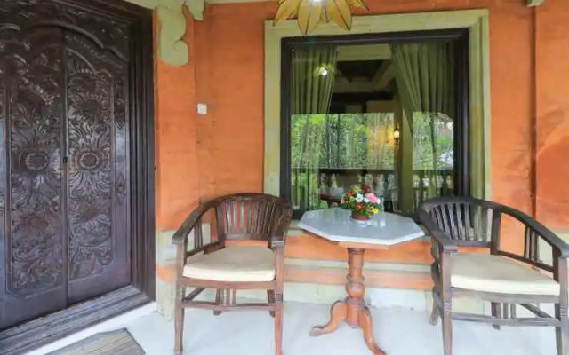 Three Brothers Legian Suite and Villa