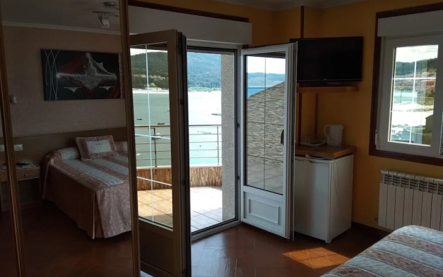 Hostal Bahía