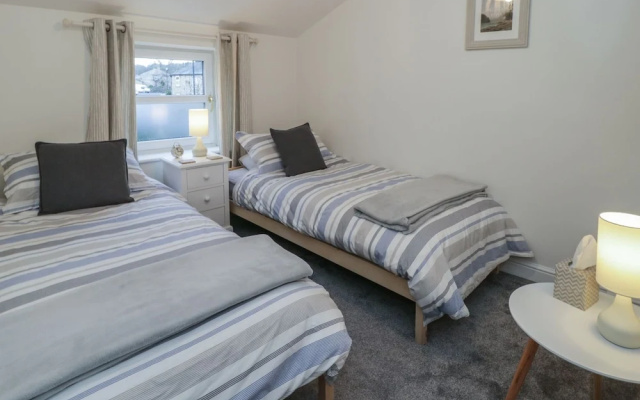 Riverstone Cottage